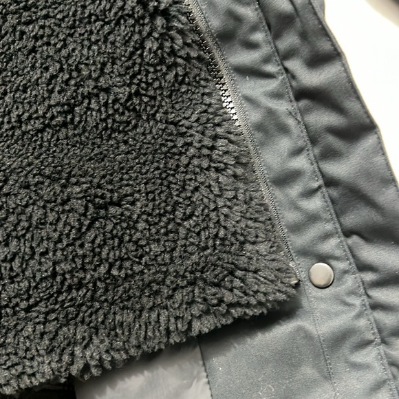 UGG Adirondack Parka 2.0 - Picture 8 of 15